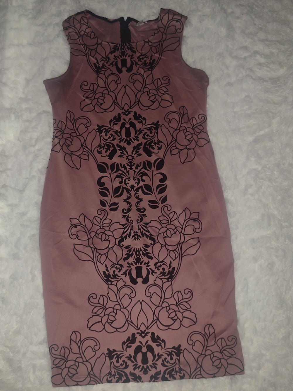 Olivia Matthews Rose Quartz with Black Floral Damask Print - XL